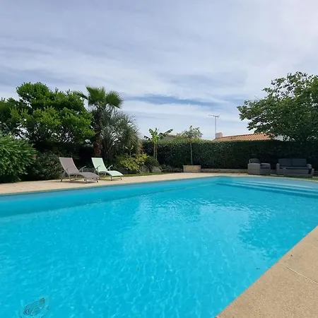 Maison à Avec Piscine Et Wifi, Pour 6 Personnes - Fr-1-777-41 Saint-Jean-de-Monts