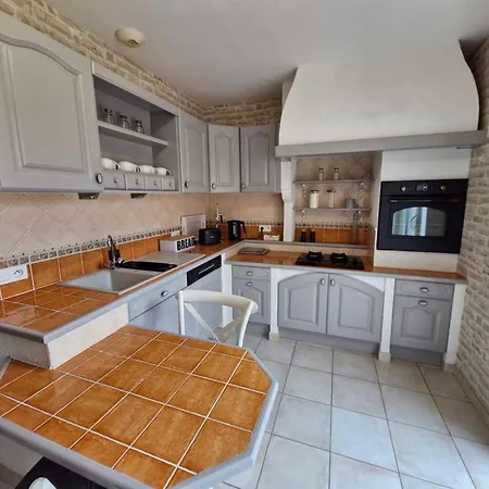 بيت للعطل Maison A Saint-jean-de-monts Avec Piscine Et Wifi, Pour 6 Personnes - Fr-1-777-41 *